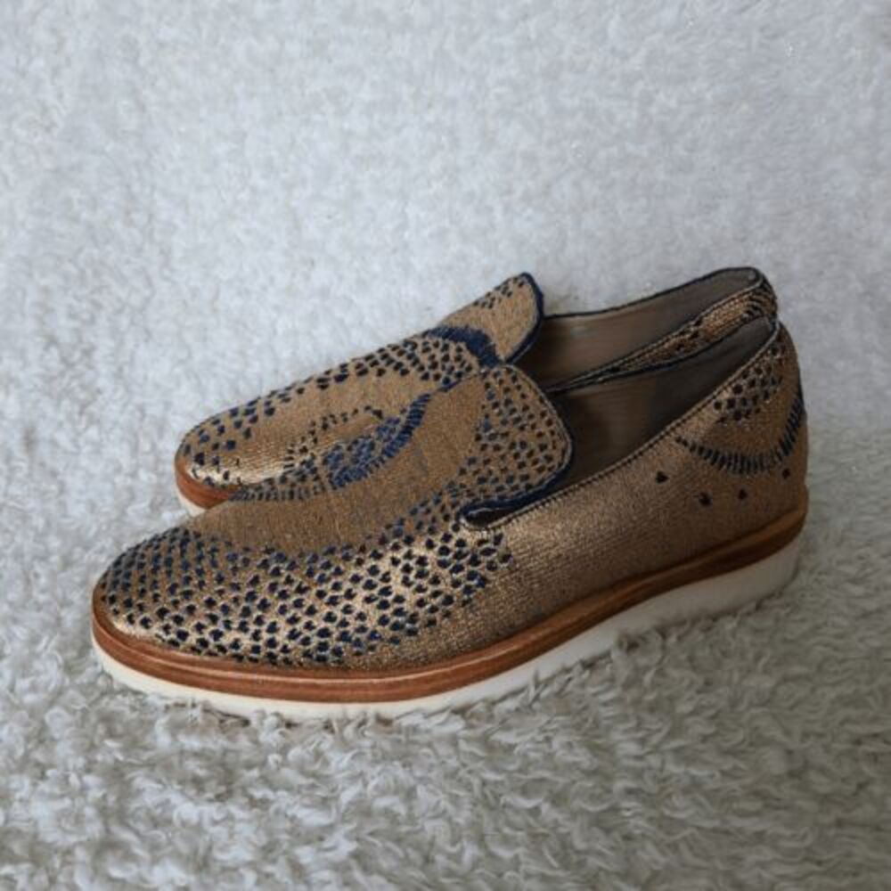 Free People Snake Eye Metalic Loafers sz 38